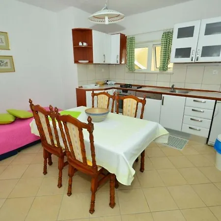 In With Sea View, Terrace, Air Conditioning,wifi 3634-2 Appartamento Bol