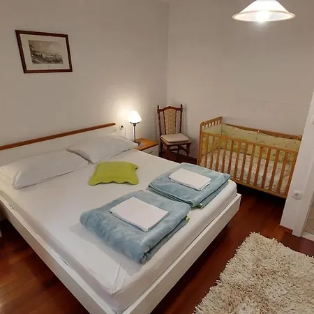 Appartamento In With Sea View, Terrace, Air Conditioning,wifi 3634-2 Bol